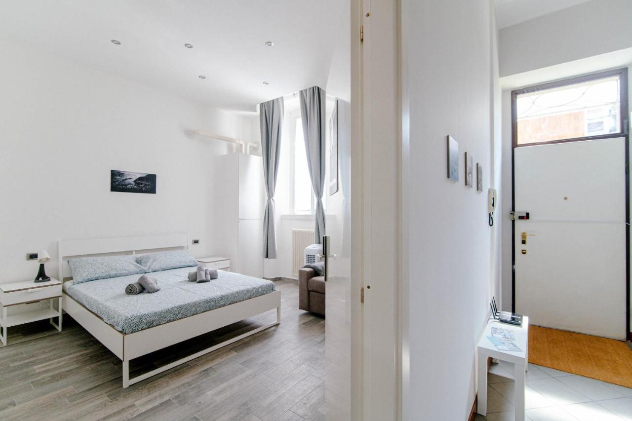 Downtown Rooms Комо Экстерьер фото