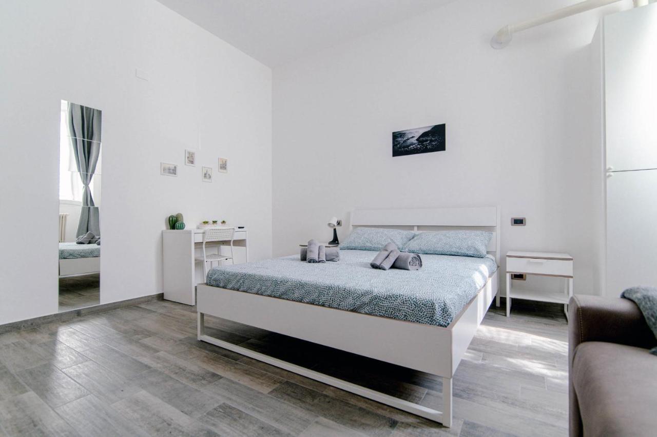 Downtown Rooms Комо Экстерьер фото