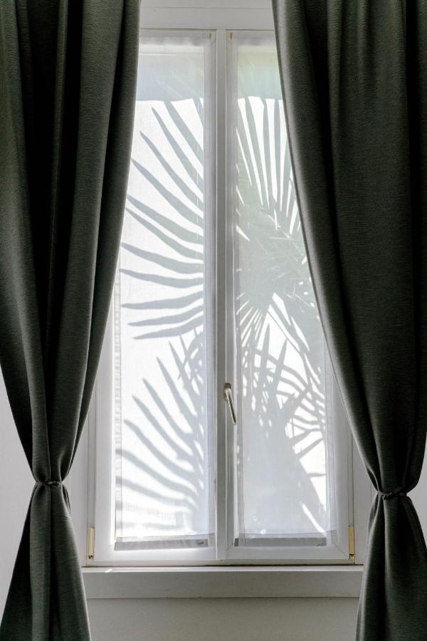 Downtown Rooms Комо Экстерьер фото